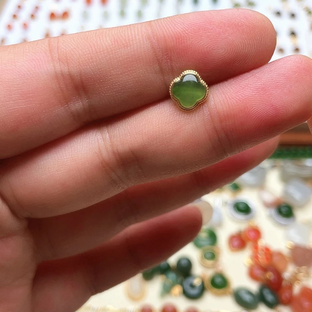 和田玉银S925镶嵌耳饰