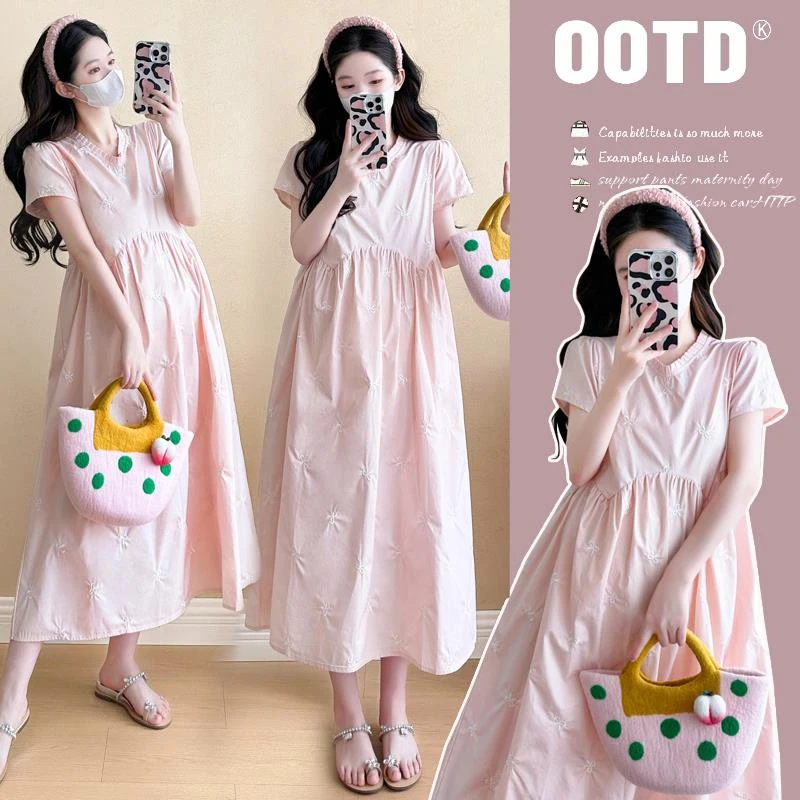显瘦孕妇装韩版洋气早春2025新款连衣裙蝴蝶刺绣夏季大码裙短袖裙
