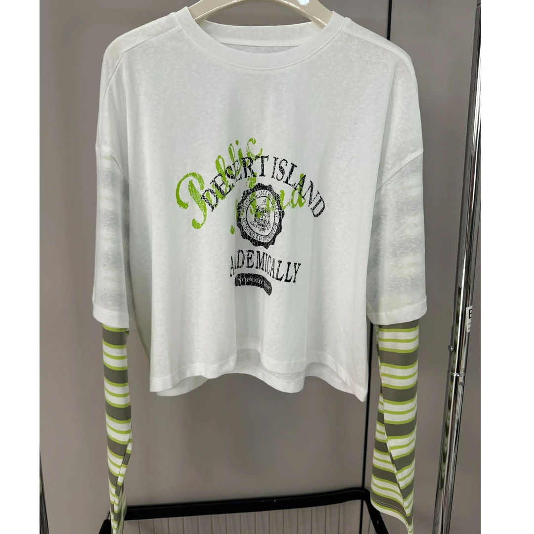 【王小小10216】圆领字母印花宽松拼条纹袖假两件休闲长袖T恤上衣女