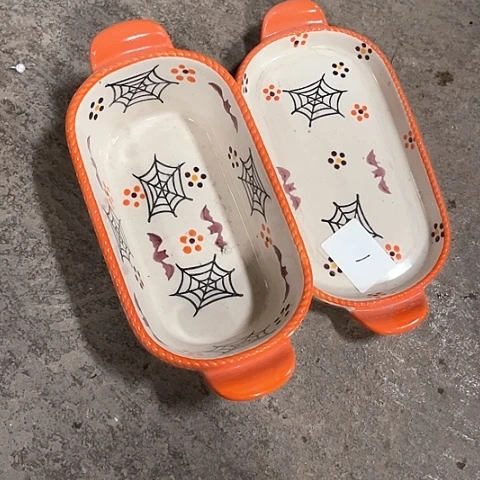 微瑕，不能明火，口径18厘米，高度1.5梓*，1