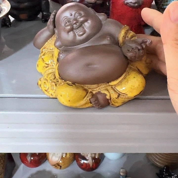 主人杯一个，瓷。。品茗