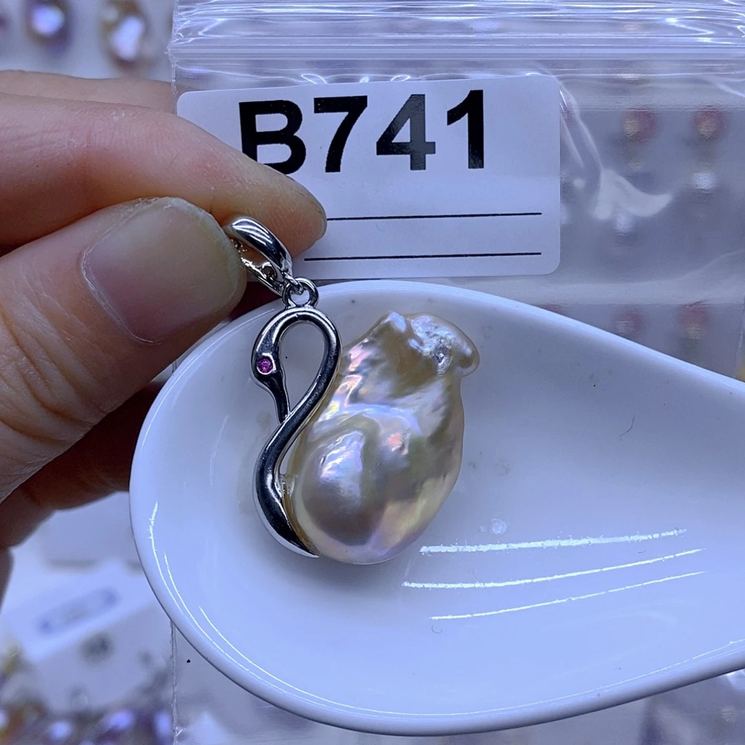 淡水珍珠颈饰未镶嵌