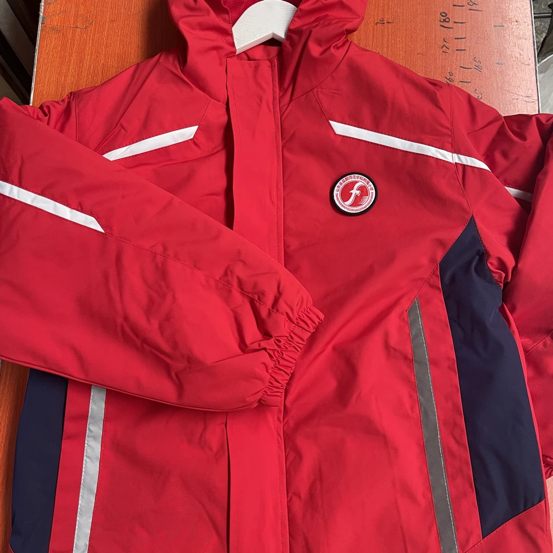 青州校服附小冬季加厚棉袄冲锋衣朱良小学冬季棉服阳河小学红色