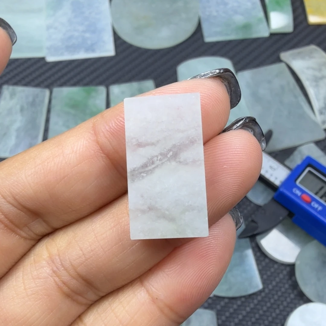 翡翠颈饰未镶嵌天然缅甸a货翡翠