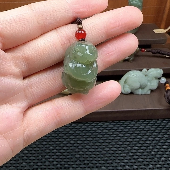 和田玉未镶嵌吊坠(不含链)