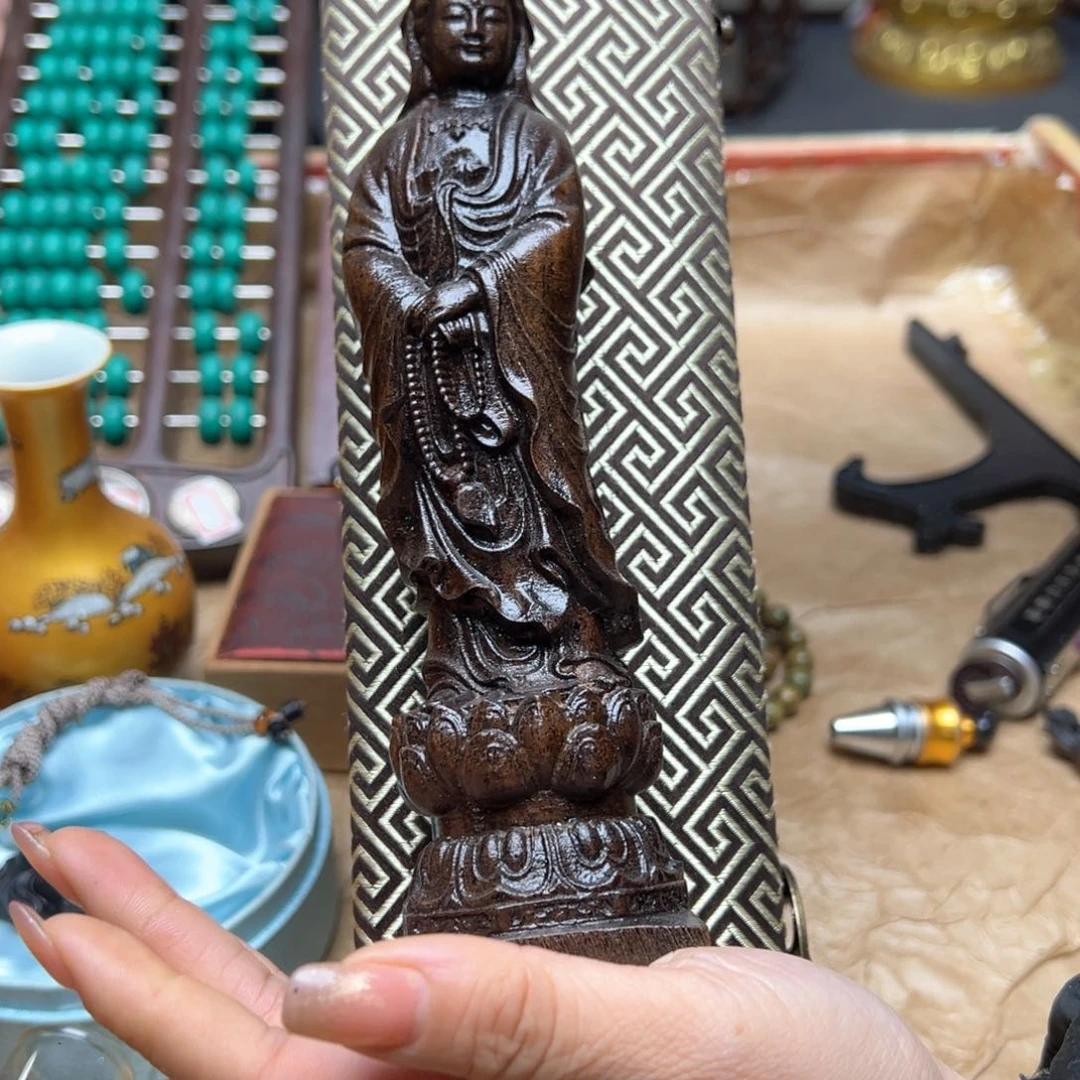 大叶紫檀（黑酸枝木类）