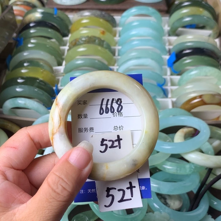未镶嵌蛇纹石玉手镯6668