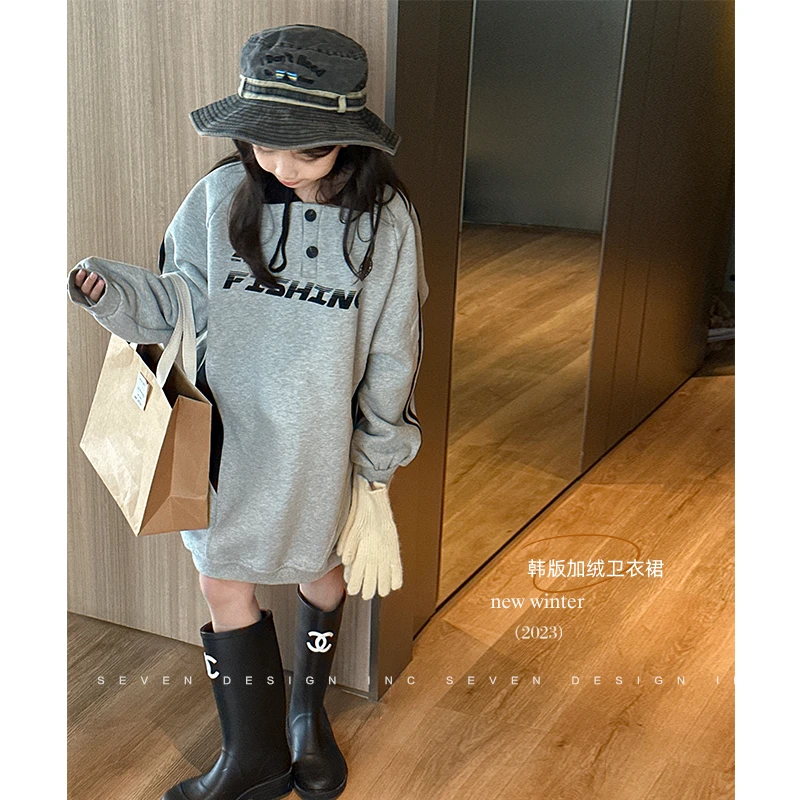 DTB2396女大童复古运动polo领加绒卫衣冬装新款宽松刺绣字母上衣