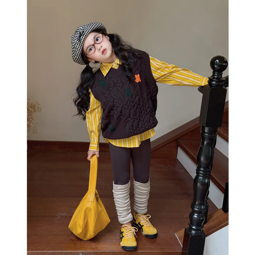 韩版童装女童洋气时髦套装秋季儿童黄色衬衫针织马甲深灰色打底裤