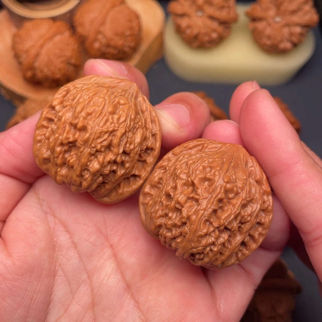 文玩核桃把件全品无修36绣球