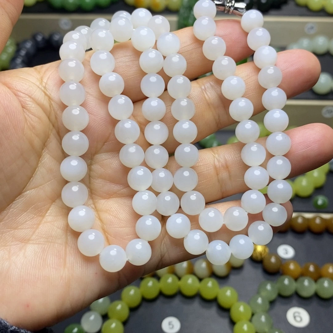 和田玉未镶嵌手串