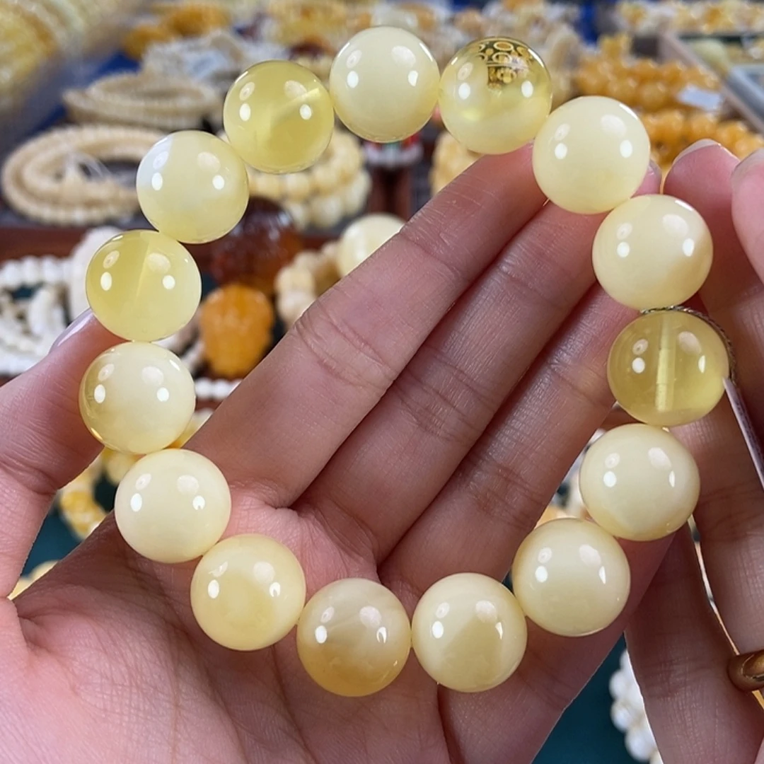 琥珀未镶嵌珠宝奇石15 30.68 金白荧光同料