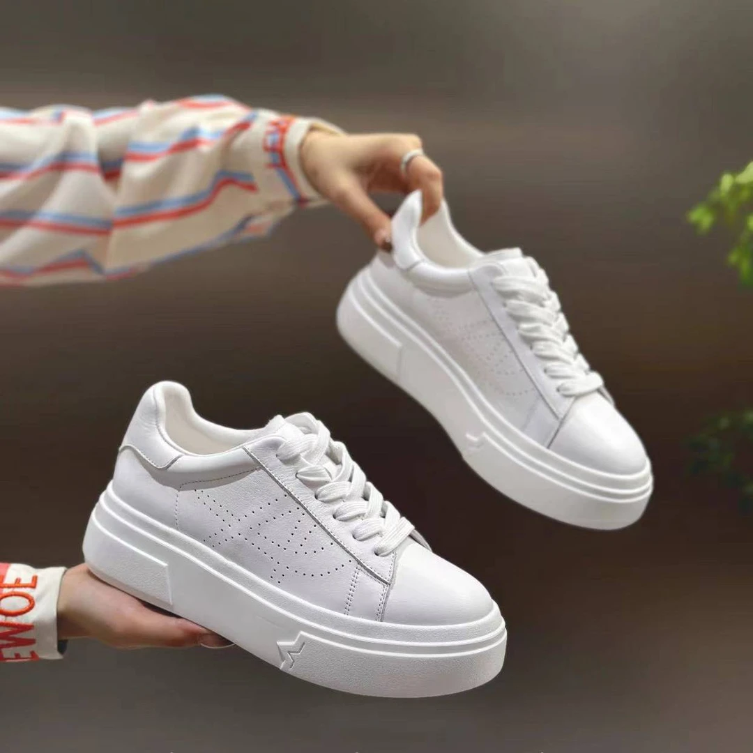 LI AJIGIRL/阿吉女·原创设计 休闲平底小白鞋#XL1189-1