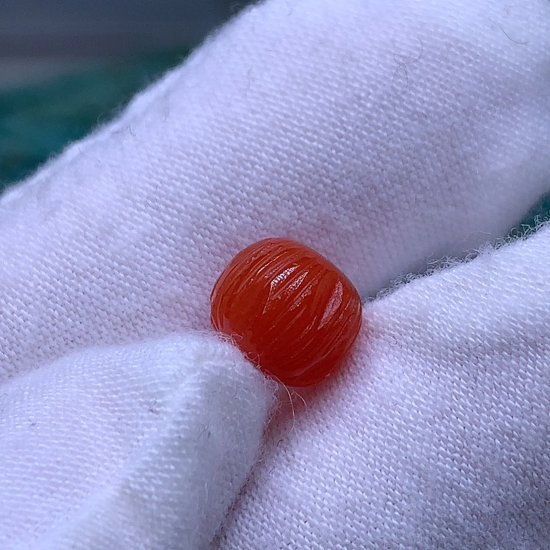 南红玛瑙未镶嵌珠宝奇石