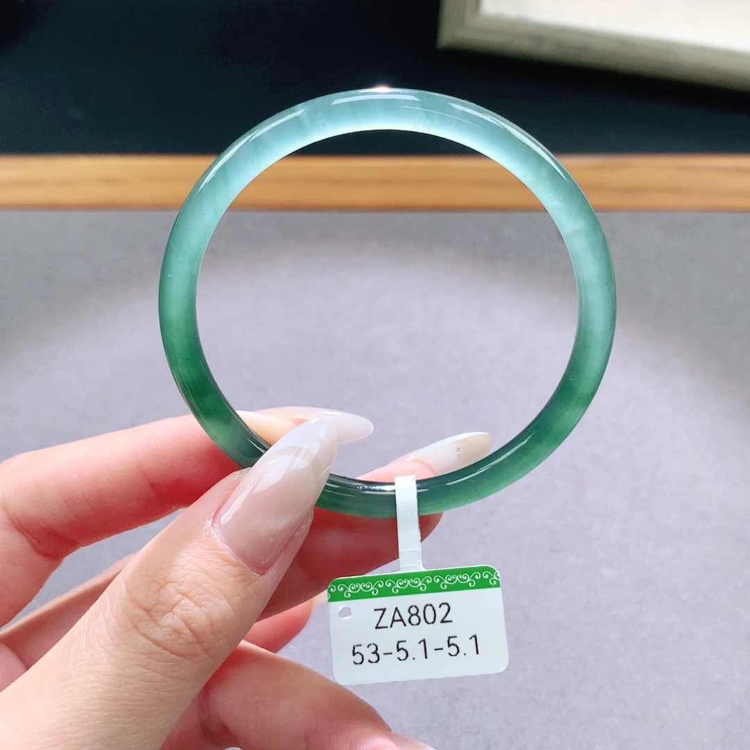 翡翠未镶嵌手镯天然