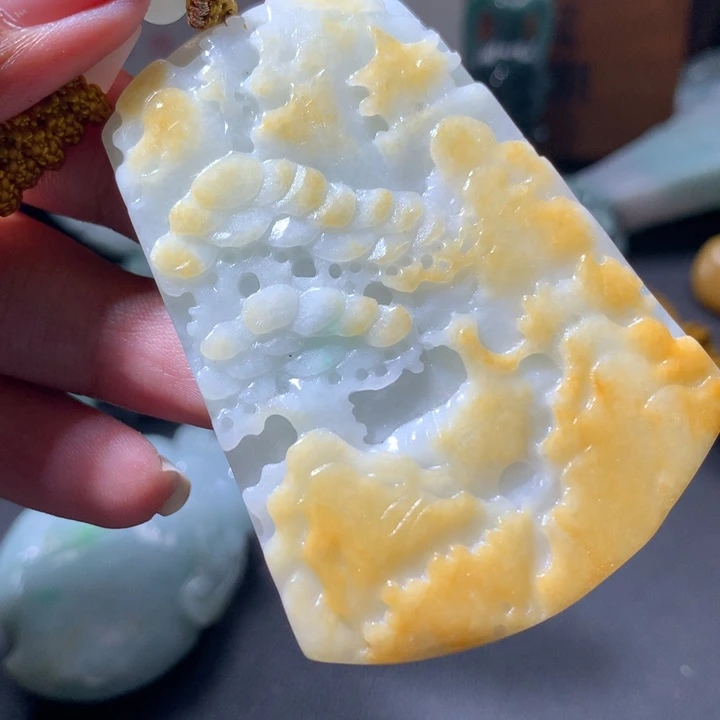 翡翠未镶嵌颈饰保真天然a货翡翠