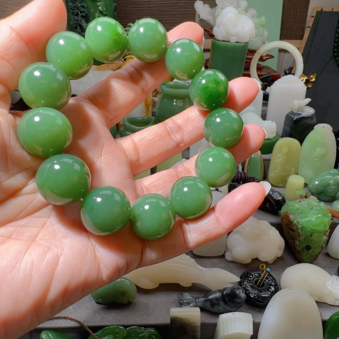 和田玉未镶嵌手串