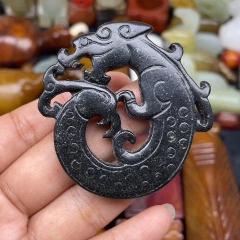 蛇纹石玉未镶嵌颈饰61