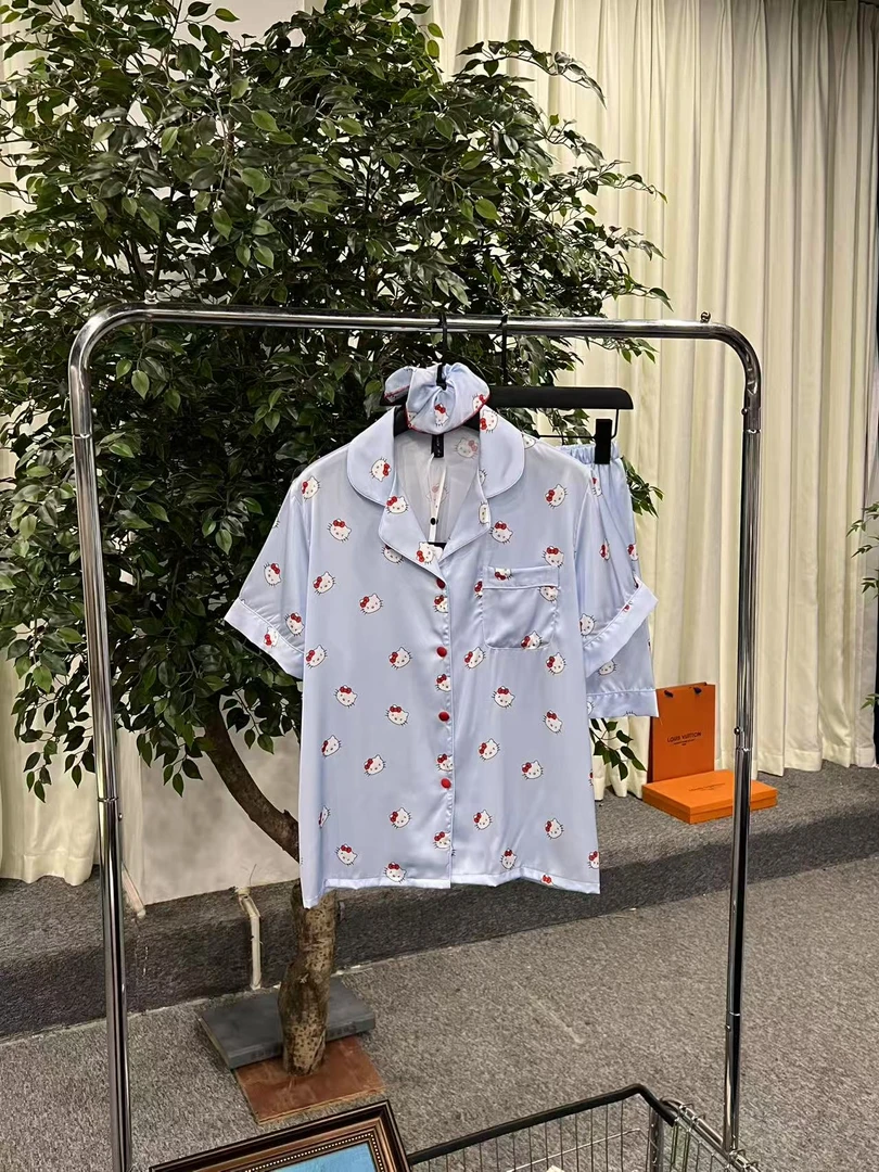 【蓝色Kitty】2025夏款短袖短裤高级感家居服睡衣套装