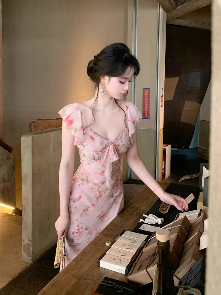 C10001225法式度假碎花吊带连衣裙女夏新款温柔纯欲气质收腰长裙