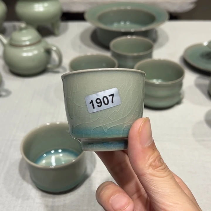 杯?***人1907 大瑕介意勿拍的哦