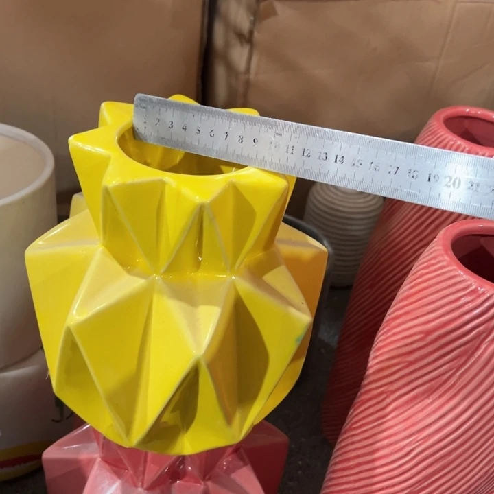 陶瓷花瓶摆件外贸出口微瑕捡漏高20口9公分上釉不均