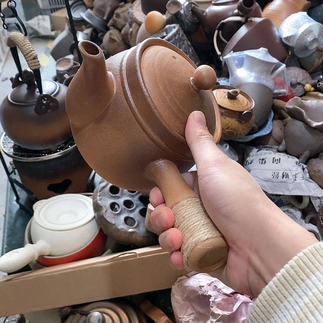 瓷片荷花的小秘密是的