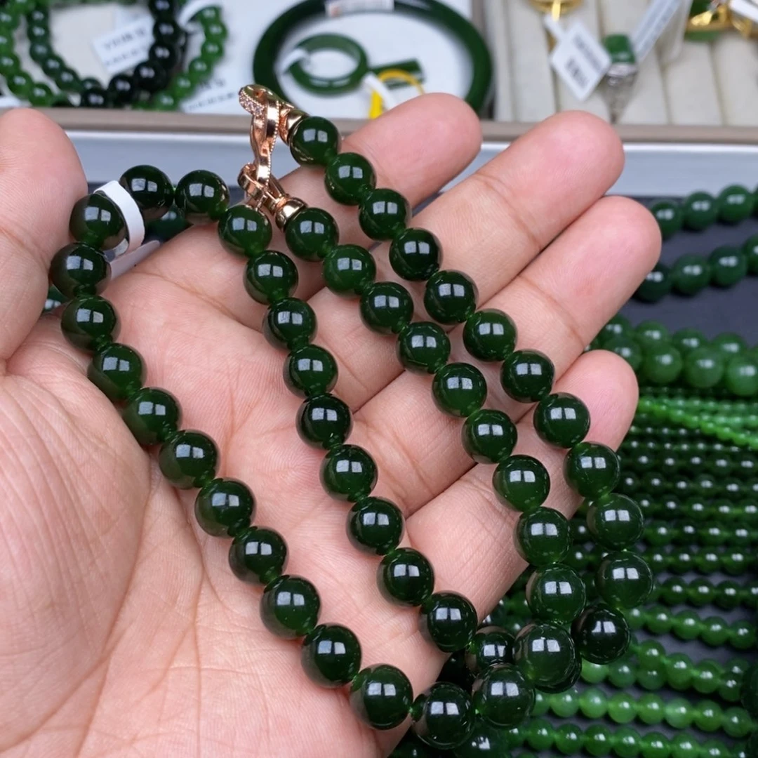 项链未镶嵌和田玉（碧玉）10m m