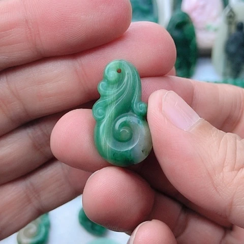 未镶嵌独山玉吊坠(不含链)