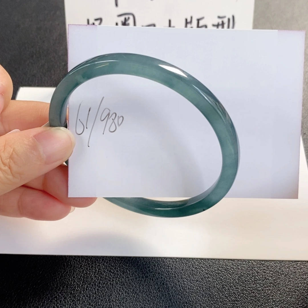 翡翠未镶嵌手镯天然翡翠