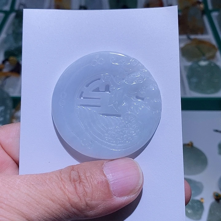 吊坠(不含链)未镶嵌翡翠挂件