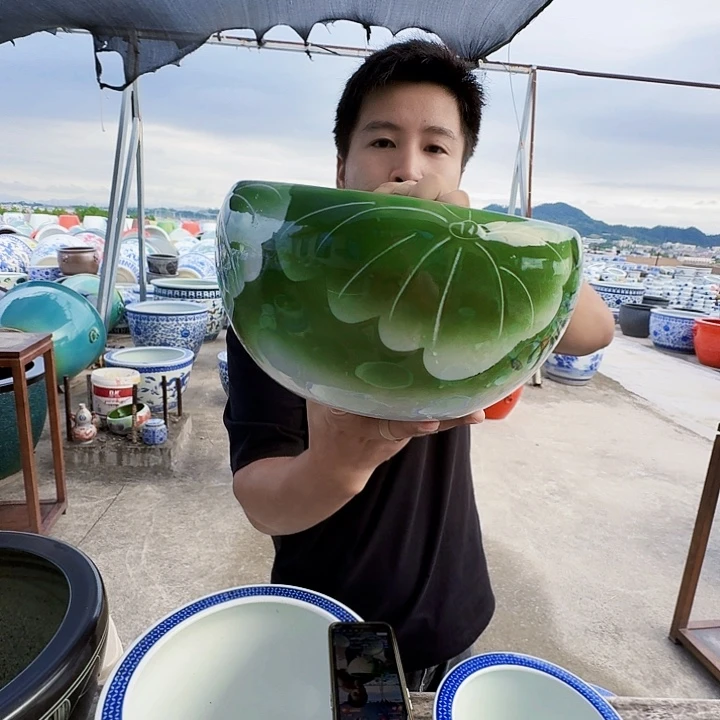 瓷片直径23，高13。。。。