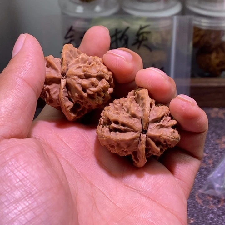 魔***境文玩核桃把件观音肚