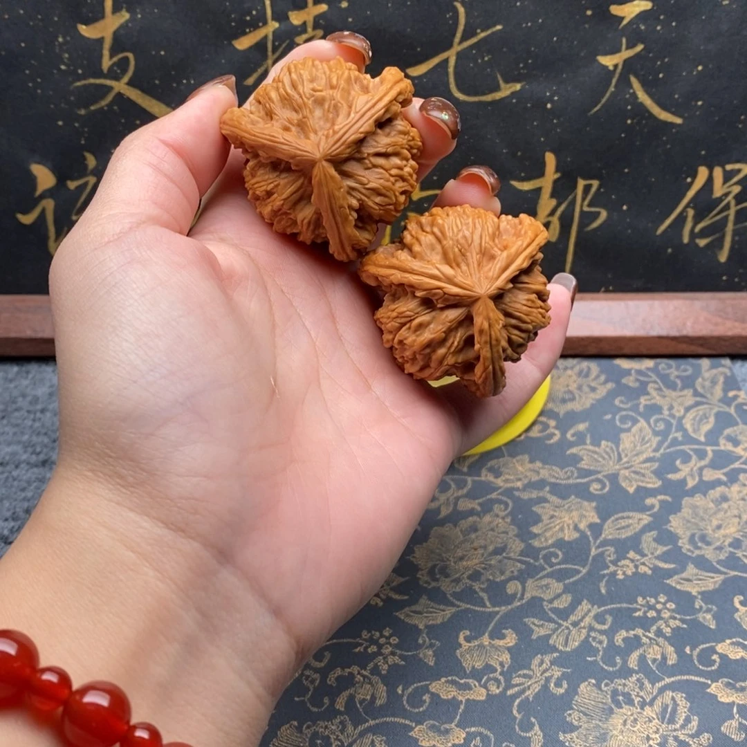 吊坠文玩核桃翔*白狮子