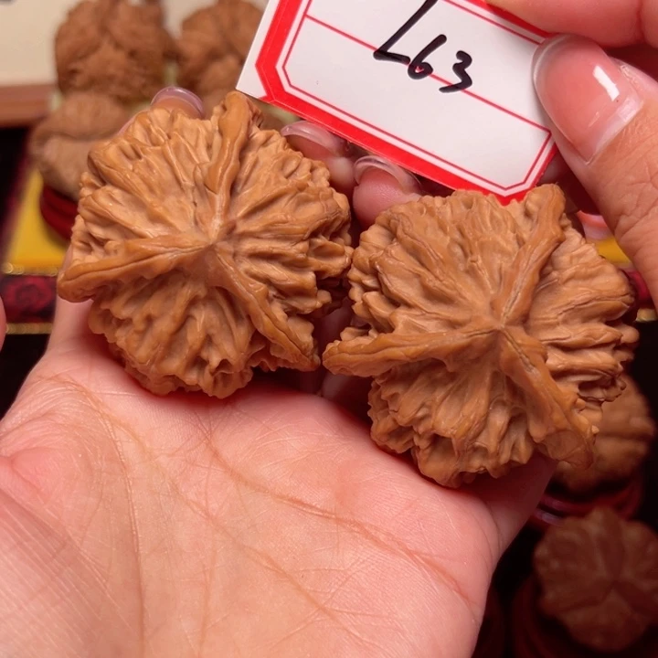 文玩核桃把件50全品大尺帝王正奔63