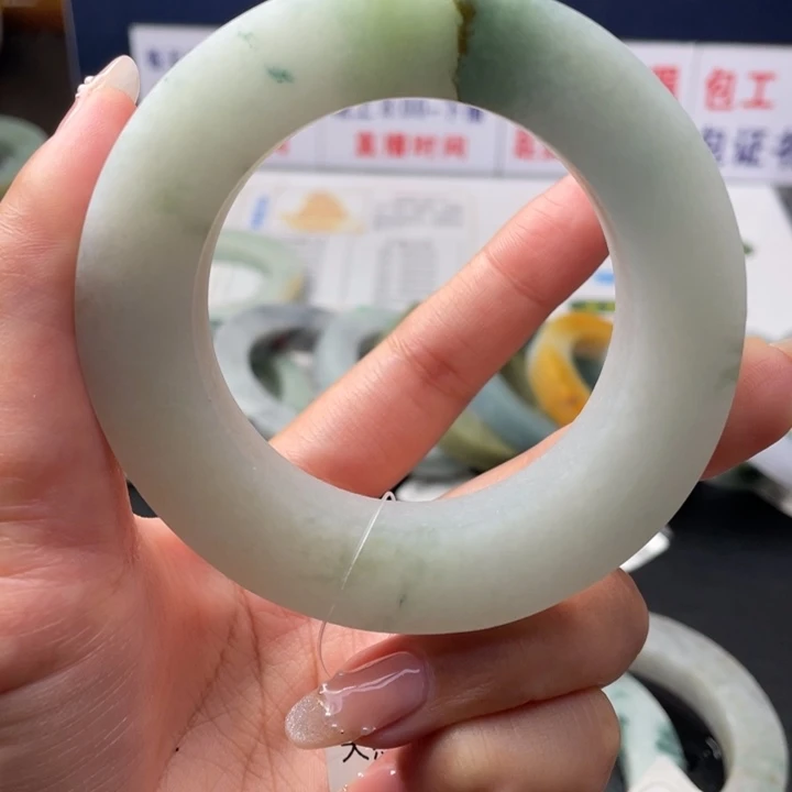 【闪购商品】未镶嵌翡翠定制翡翠