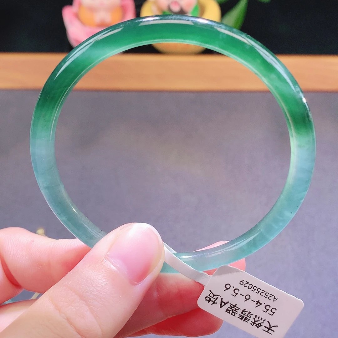 翡翠未镶嵌手镯天然翡翠