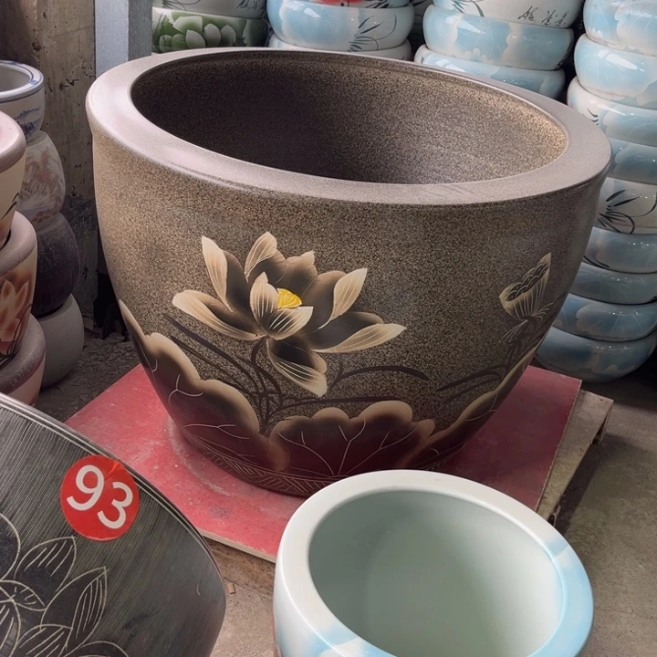 且***惜景德镇陶瓷艺术品