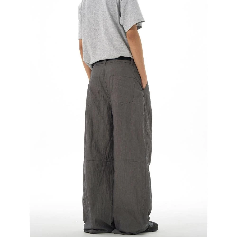 简约松弛感速干冲锋休闲裤男秋季新款宽松美式廓形工装伞兵长裤子