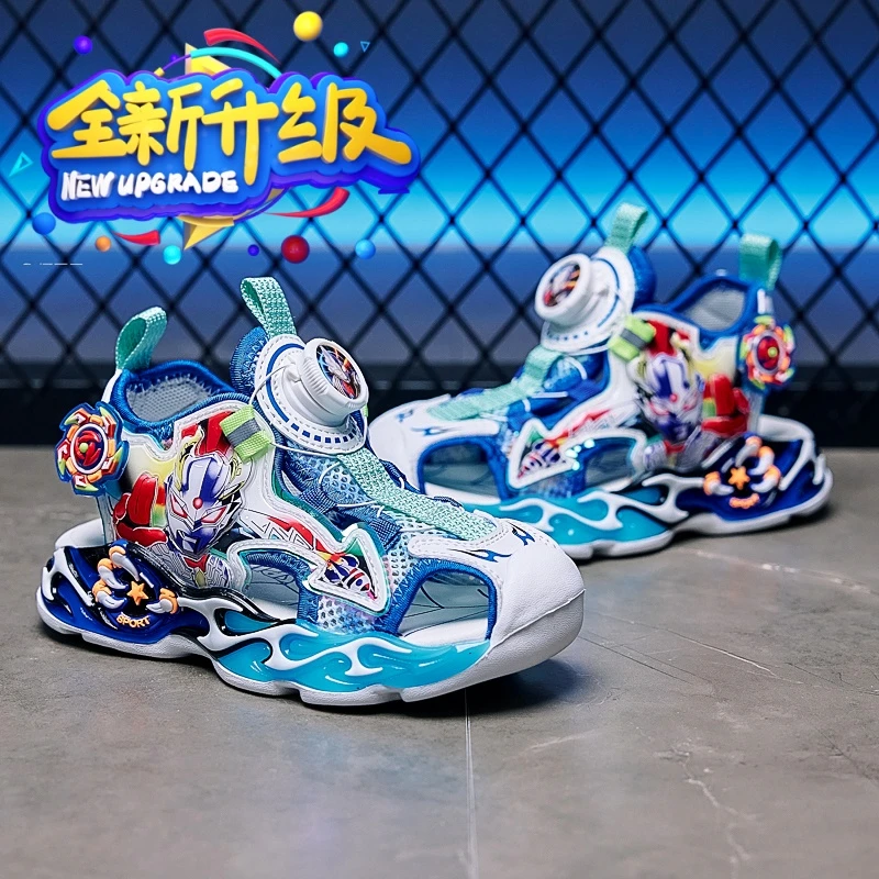 男童夏季新款奥特慢炫酷旋转纽扣发光亮灯鞋儿童软底风车运动凉鞋