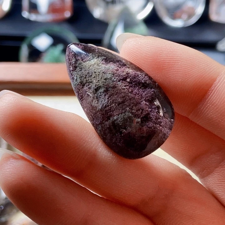 颈饰未镶嵌水晶水滴