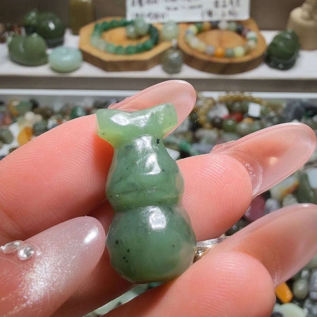 和田玉未镶嵌珠宝奇石