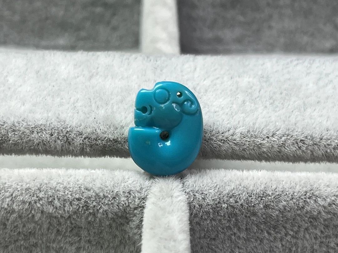 28号绿松石玉龙扣