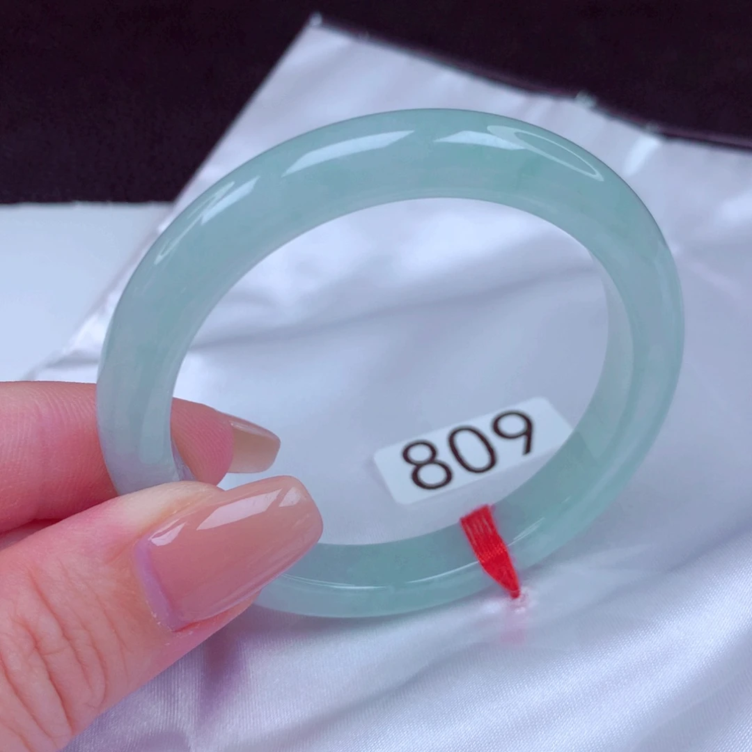 翡翠未镶嵌手镯手镯