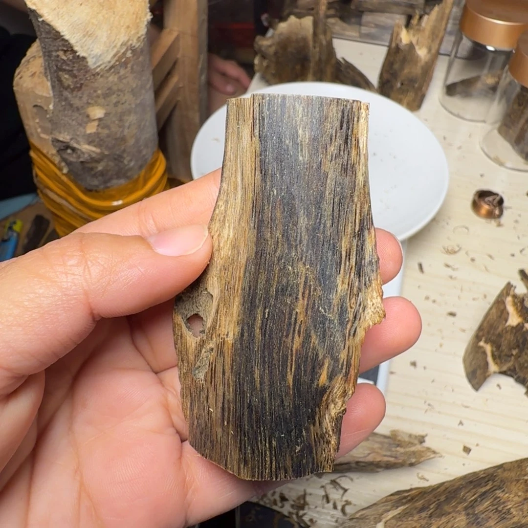 沉香块料沉香块料