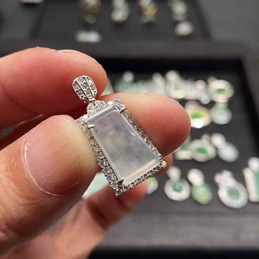 翡翠银S925镶嵌颈饰