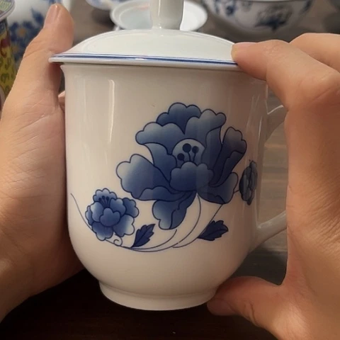 陶瓷办公杯一个陶瓷