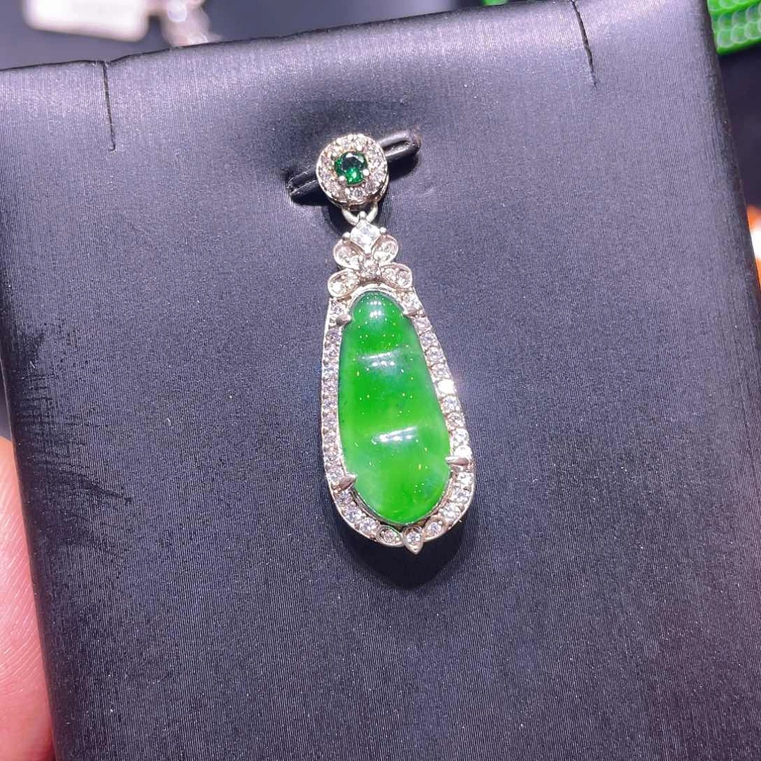 吊坠(不含链)银S925镶嵌翡翠