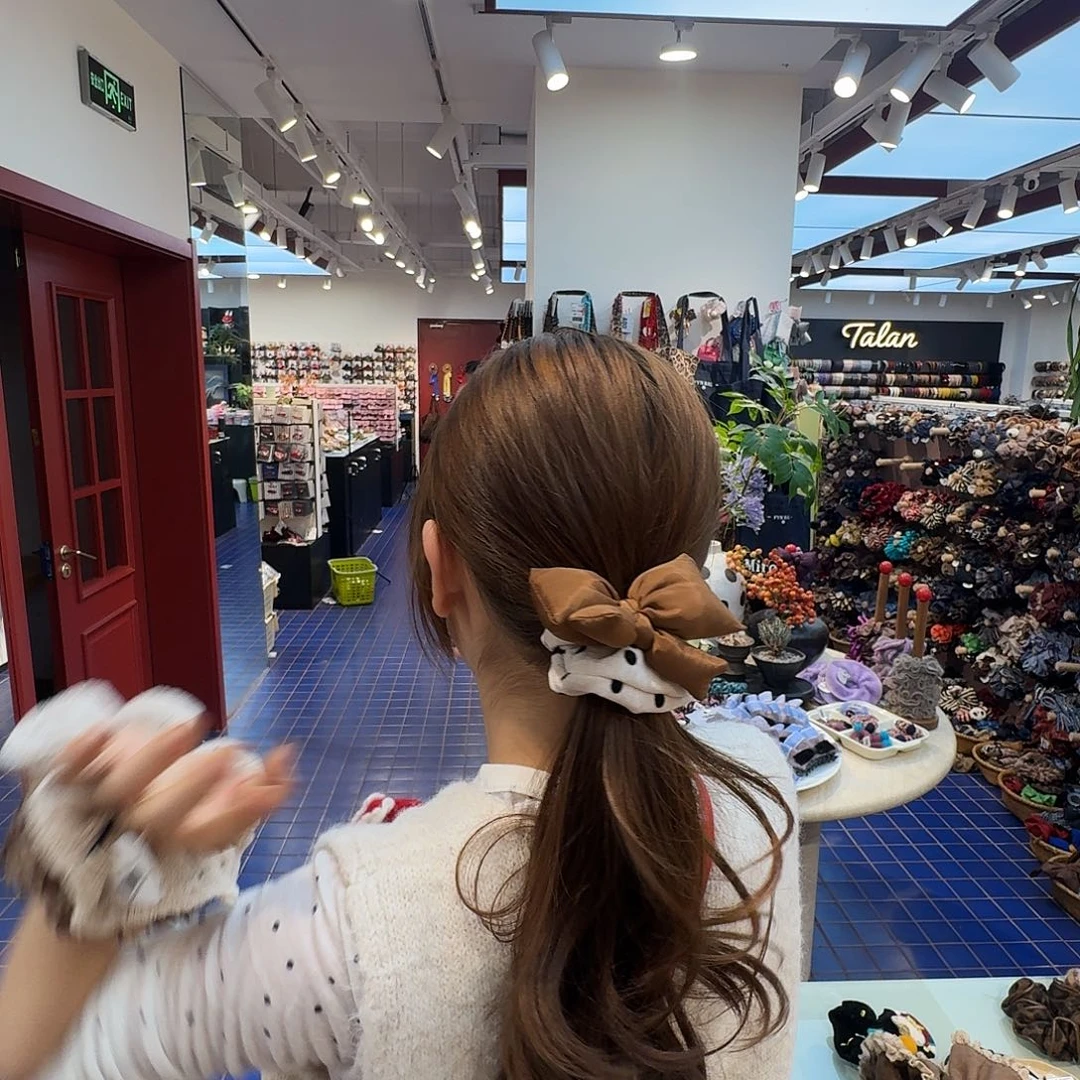 波点发圈蝴蝶结哦哦哦哦哦