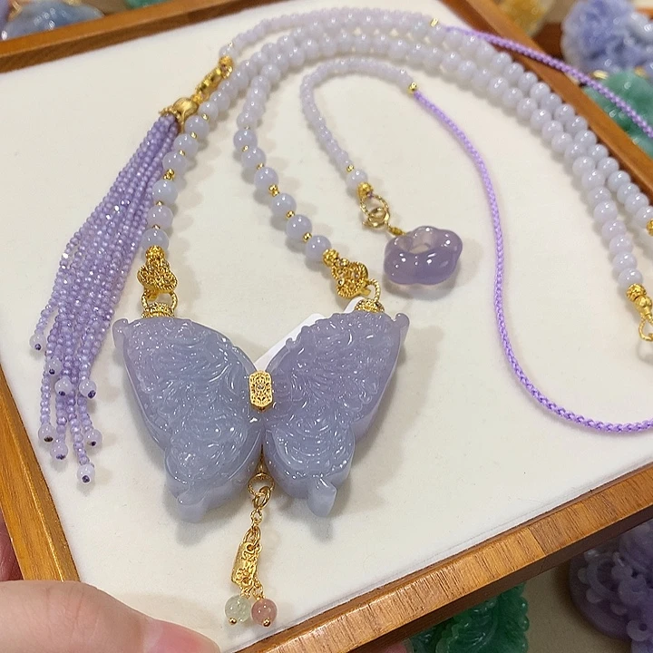 ****冰翡翠未镶嵌颈饰翡翠吊坠